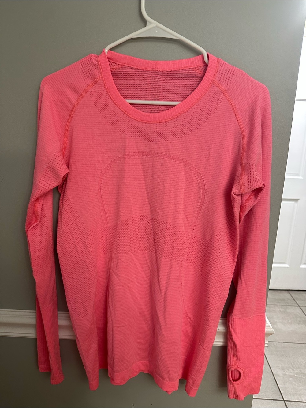 Lululemon Swiftly Tech Full Length
Size 10
